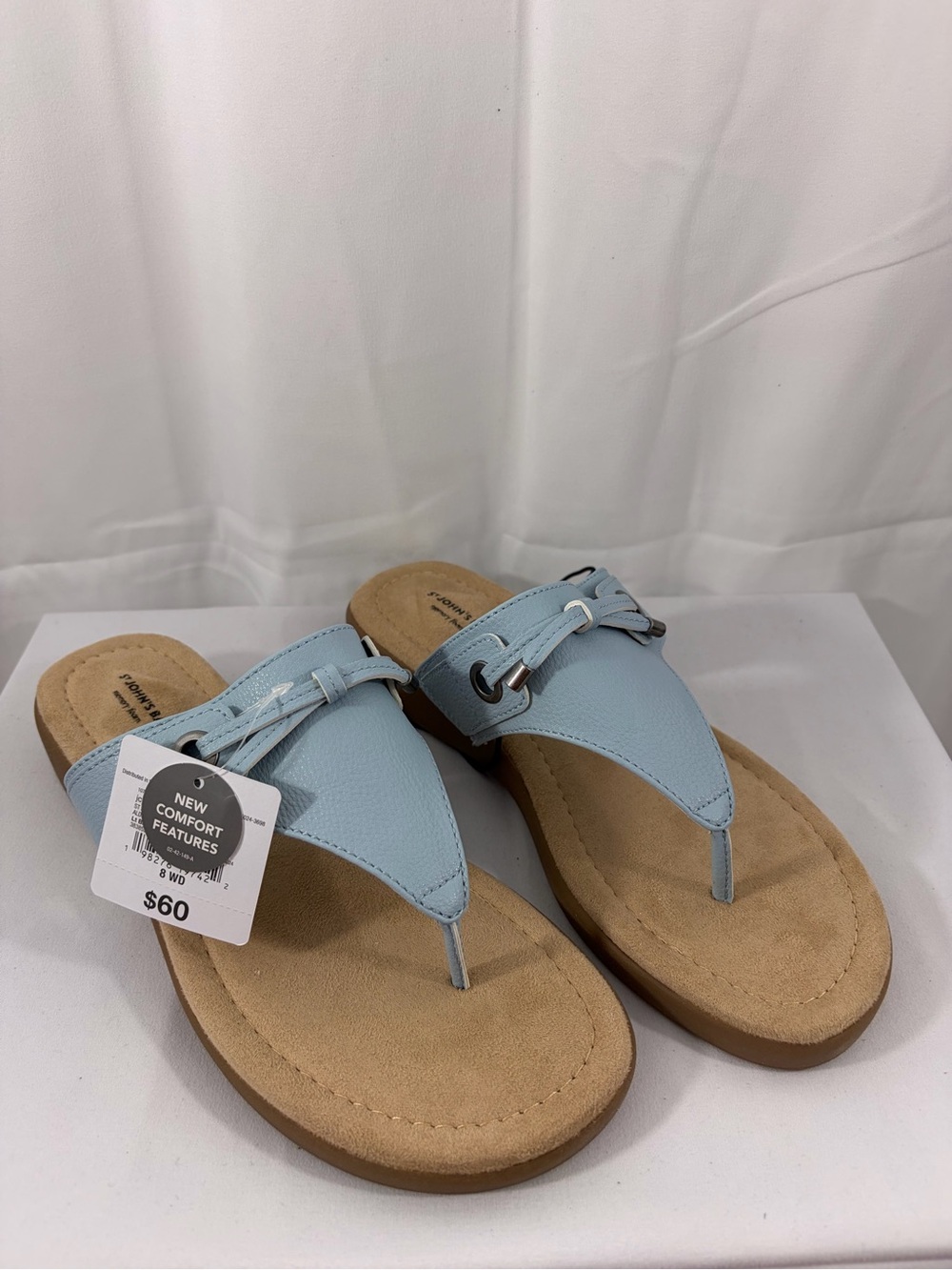 NWT St. John’s Bay Women’s Size 8W Light Blue Sandals